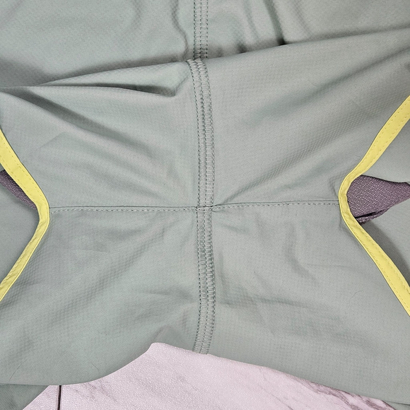 Patagonia Womens XL Strider Pro Shorts 2.5 Green Brief Liner Trail Running 24656 - Picture 12 of 16